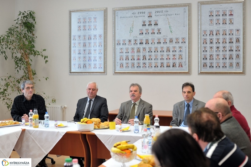 Sajtótájékoztató az Egészségügyi Főiskolán - fotó Szarka Lajos