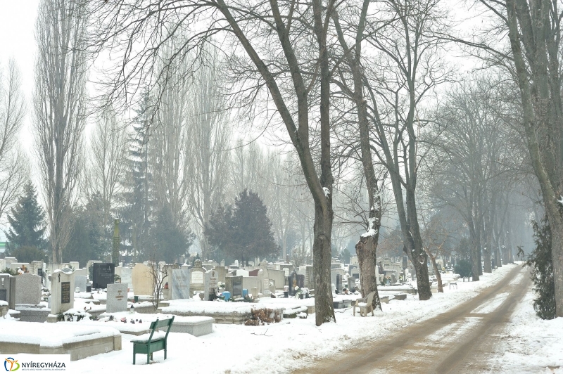 Temető télen - fotó Szarka Lajos