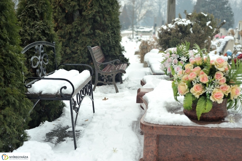 Temető télen - fotó Szarka Lajos