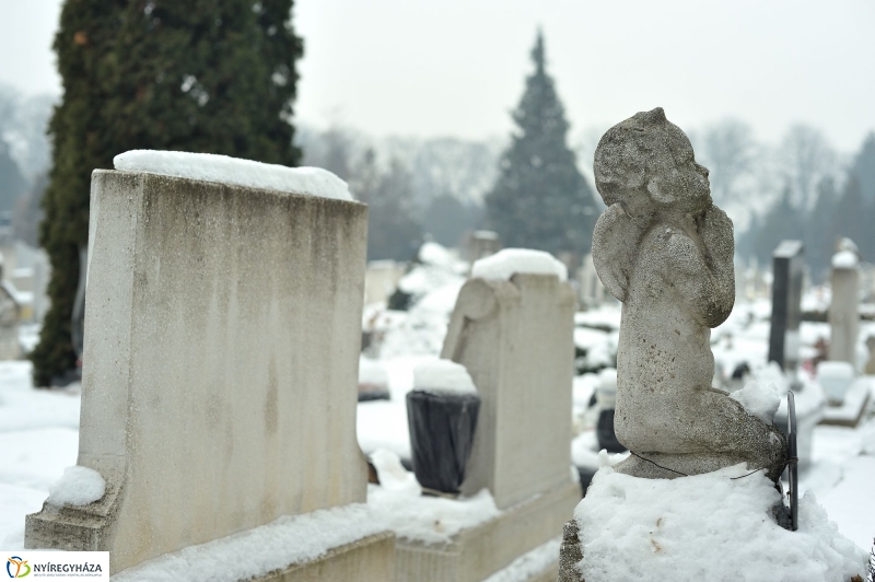 Temető télen - fotó Szarka Lajos