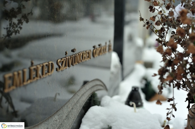 Temető télen - fotó Szarka Lajos