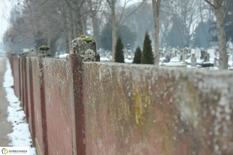 Temető télen - fotó Szarka Lajos