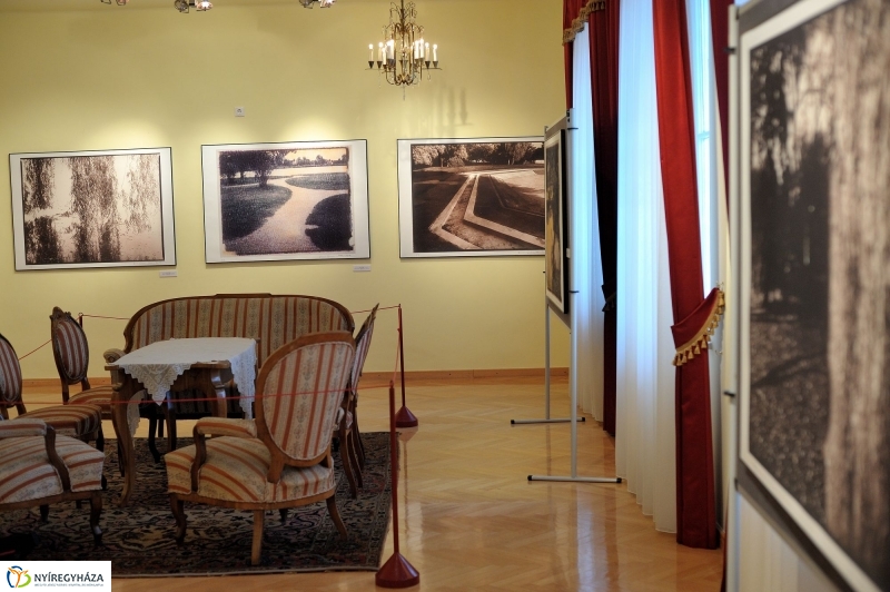 Boros György fotóművész kiállítása Sóstóról - fotó Szarka Lajos