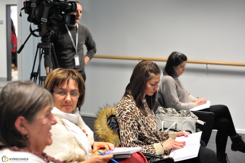 Civil fórum a VMKK-ban - fotó Szarka Lajos