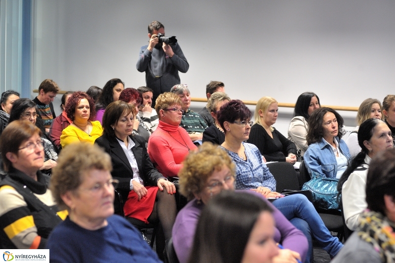 Civil fórum a VMKK-ban - fotó Szarka Lajos
