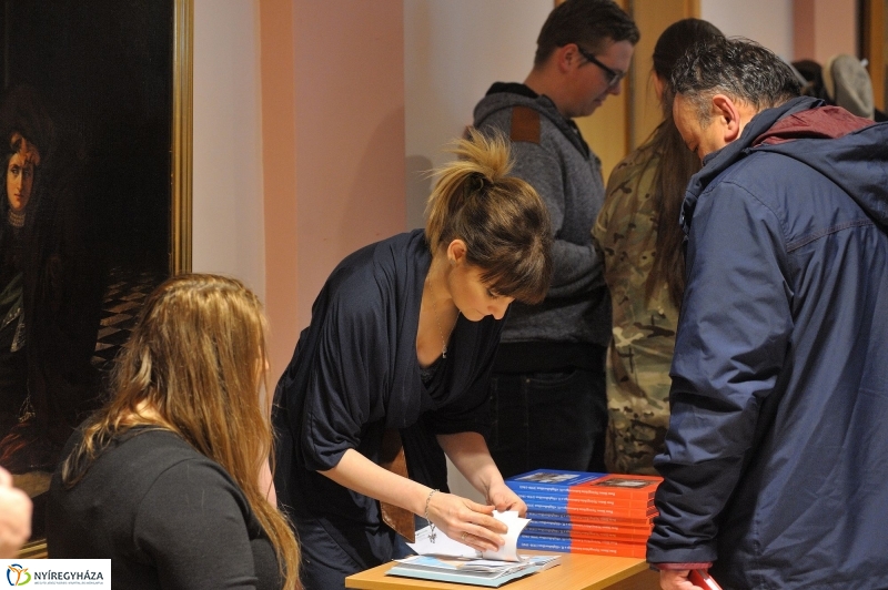 Bene János könyvbemutatója - fotó Szarka Lajos