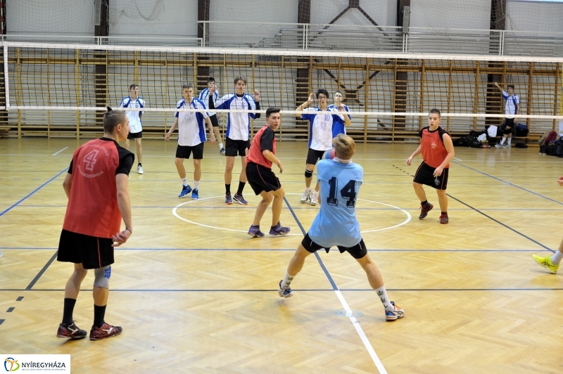 Diákolimpia Fiú Röplabda - fotó Szarka Lajos