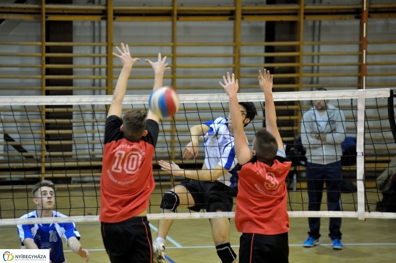 Diákolimpia Fiú Röplabda - fotó Szarka Lajos