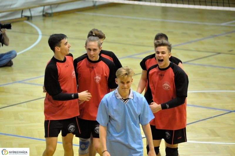 Diákolimpia Fiú Röplabda - fotó Szarka Lajos