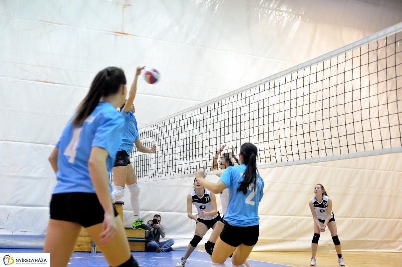 Diákolimpia Leány Röplabda - fotó Szarka Lajos