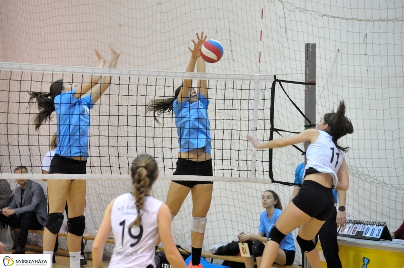 Diákolimpia Leány Röplabda - fotó Szarka Lajos