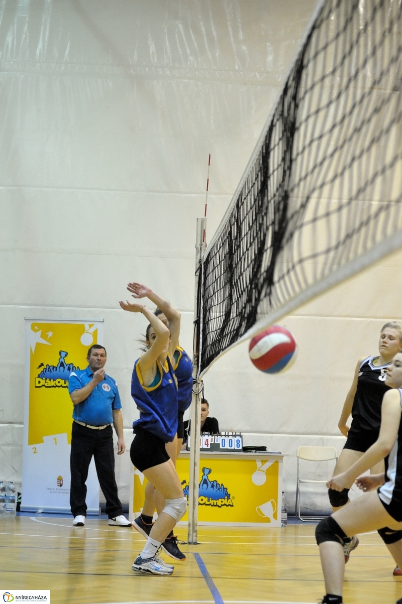 Diákolimpia Leány Röplabda - fotó Szarka Lajos