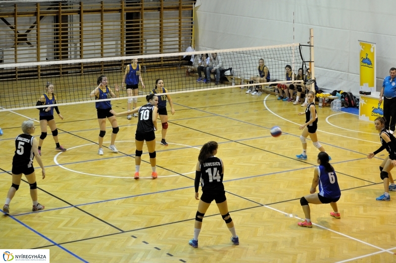 Diákolimpia Leány Röplabda - fotó Szarka Lajos