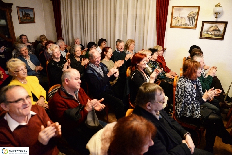 Old Rock és Kaland Old Rock a Bencs Villában