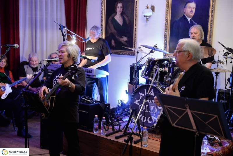 Old Rock és Kaland Old Rock a Bencs Villában