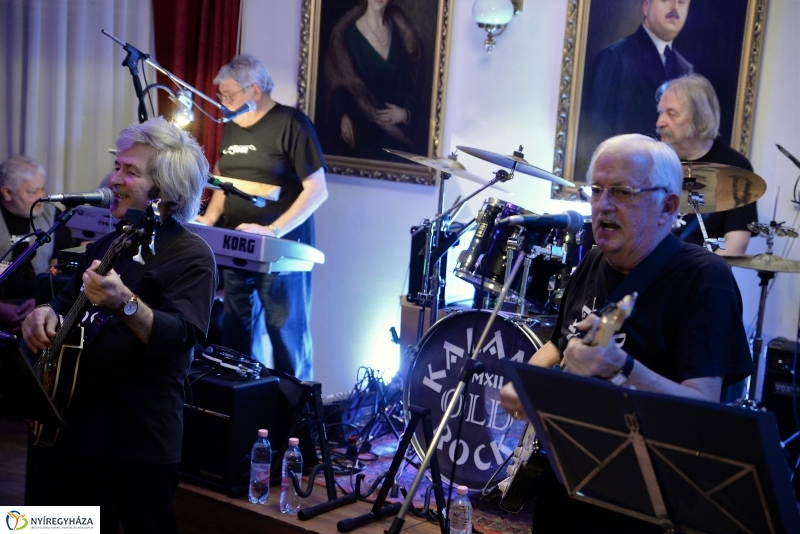 Old Rock és Kaland Old Rock a Bencs Villában