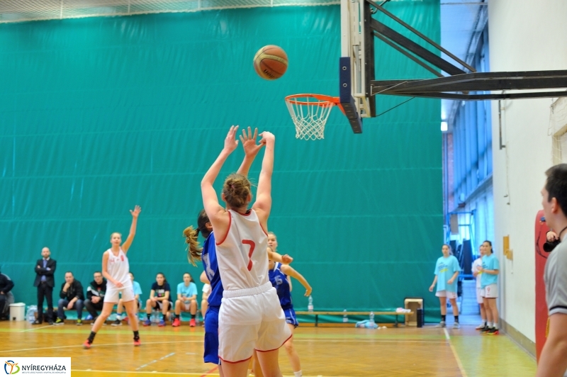 Diákolimpia Leány Kosárlabda - fotó Szarka Lajos