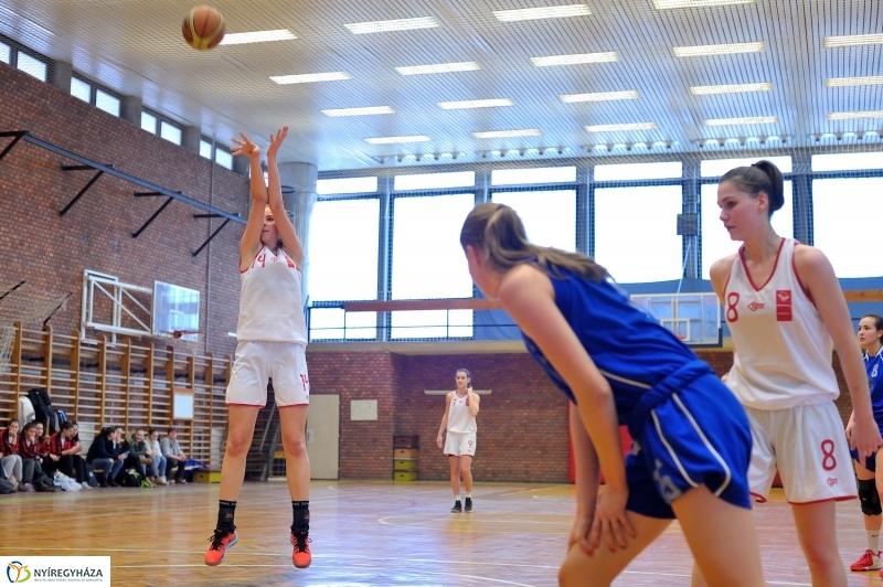 Diákolimpia Leány Kosárlabda - fotó Szarka Lajos