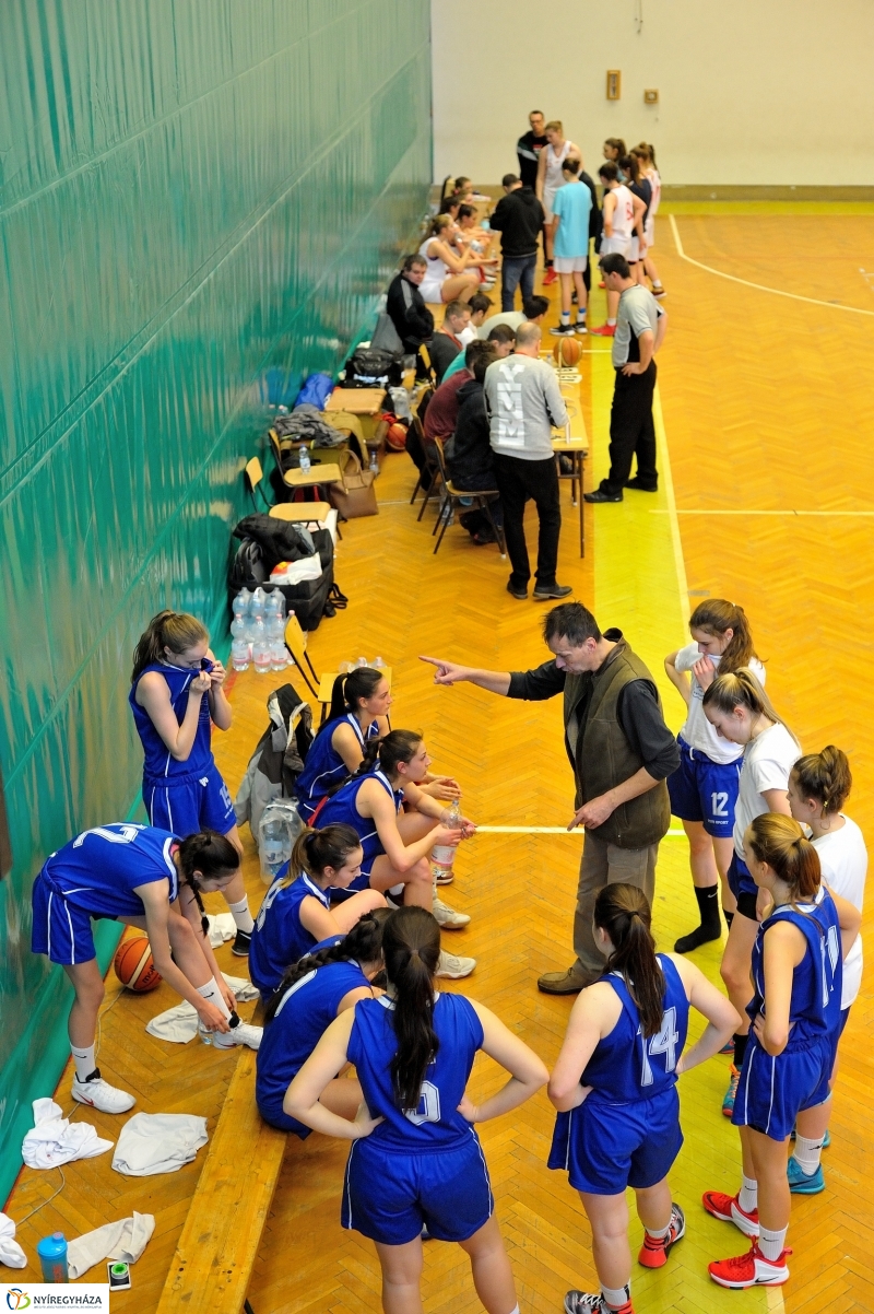 Diákolimpia Leány Kosárlabda - fotó Szarka Lajos