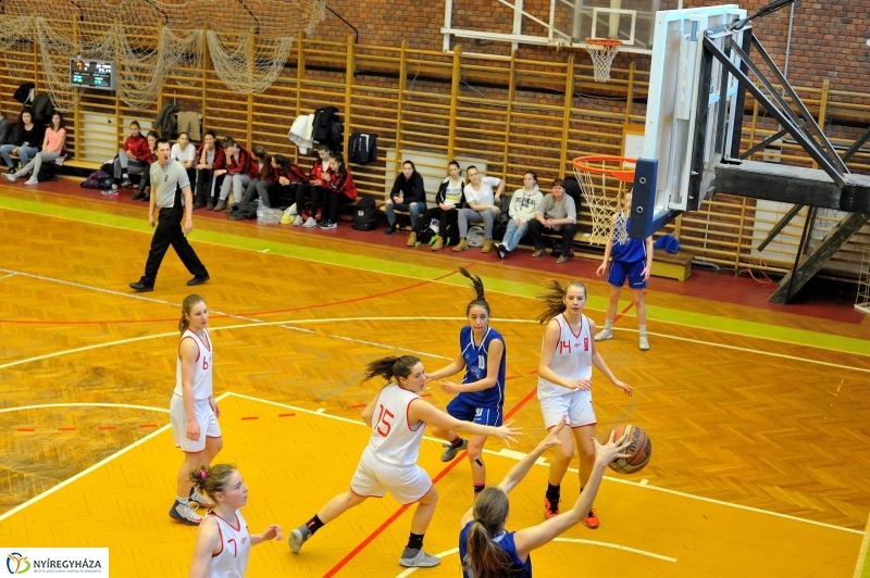 Diákolimpia Leány Kosárlabda - fotó Szarka Lajos