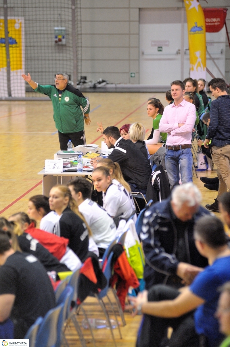Diákolimpia Leány Kézilabda - fotó Szarka Lajos