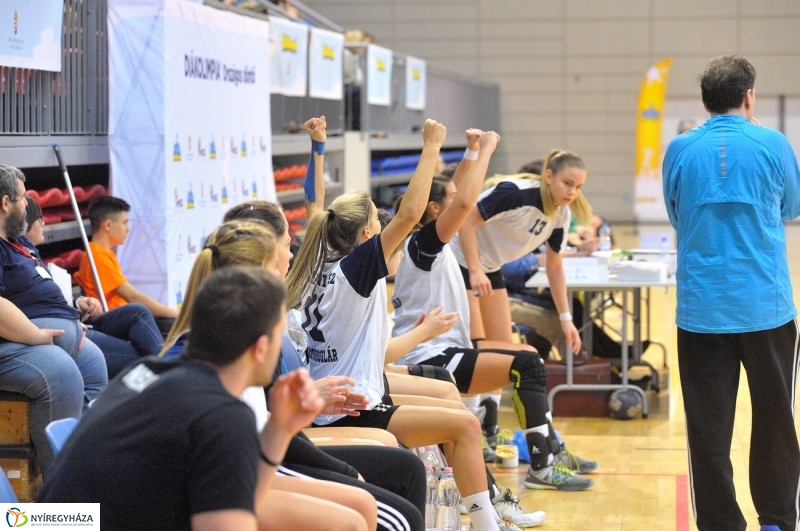 Diákolimpia Leány Kézilabda - fotó Szarka Lajos