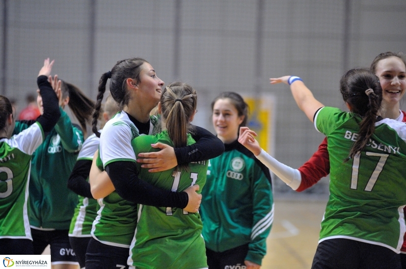 Diákolimpia Leány Kézilabda - fotó Szarka Lajos