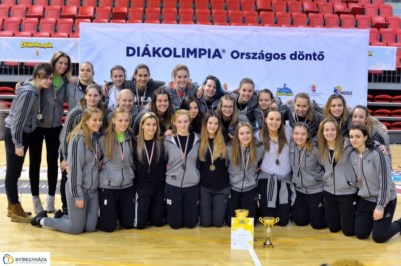 Diákolimpia kézilabda díjazás - fotó Szarka Lajos