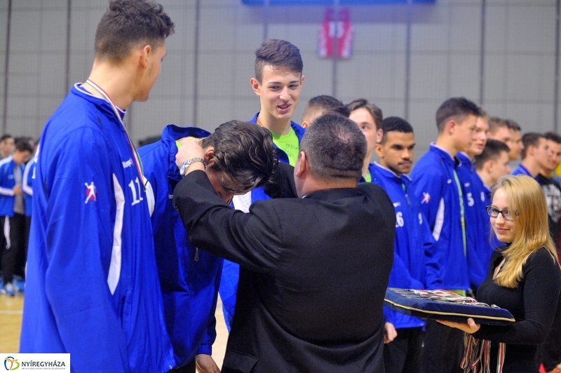 Diákolimpia kézilabda díjazás - fotó Szarka Lajos