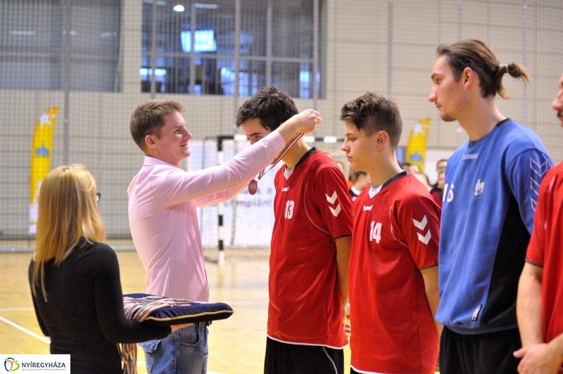 Diákolimpia kézilabda díjazás - fotó Szarka Lajos