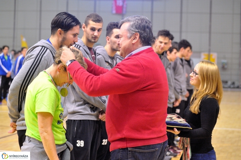 Diákolimpia kézilabda díjazás - fotó Szarka Lajos