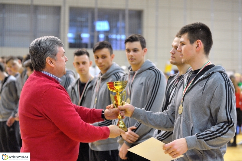 Diákolimpia kézilabda díjazás - fotó Szarka Lajos