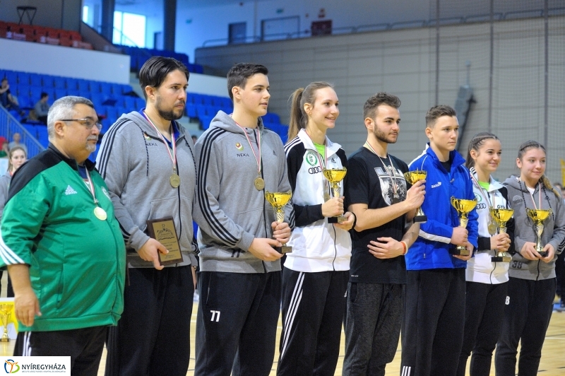 Diákolimpia kézilabda díjazás - fotó Szarka Lajos