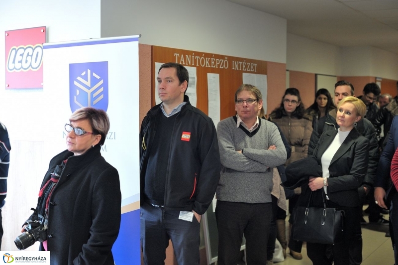 Egyetemi szintű LEGO - fotó Szarka Lajos