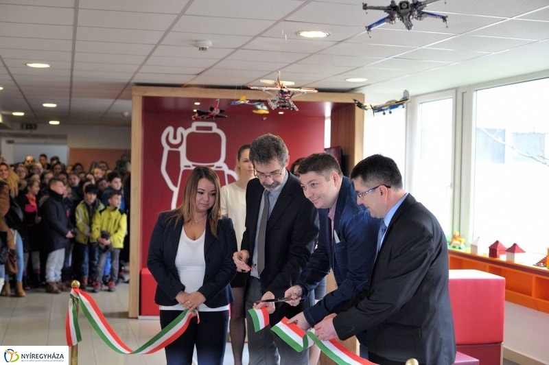 Egyetemi szintű LEGO - fotó Szarka Lajos