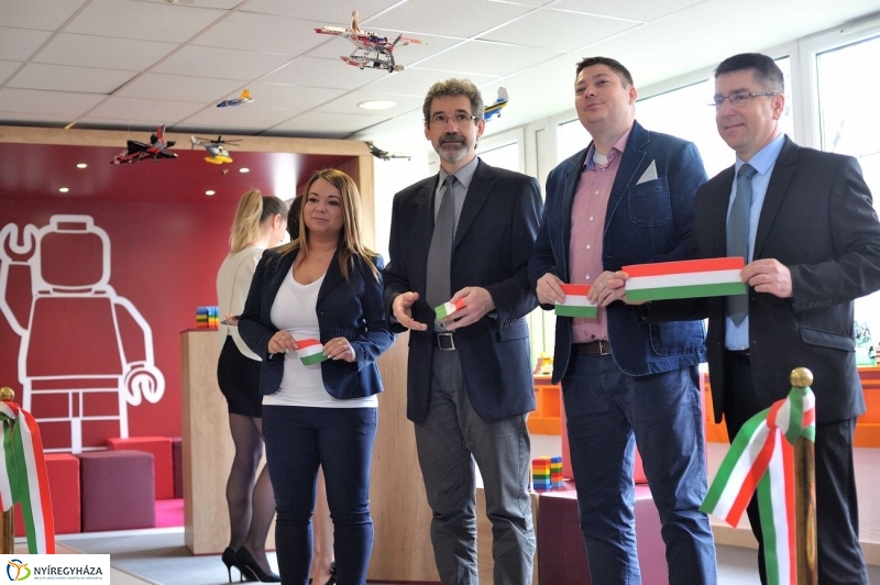 Egyetemi szintű LEGO - fotó Szarka Lajos