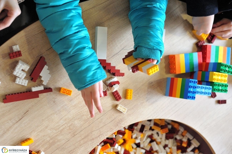 Egyetemi szintű LEGO - fotó Szarka Lajos