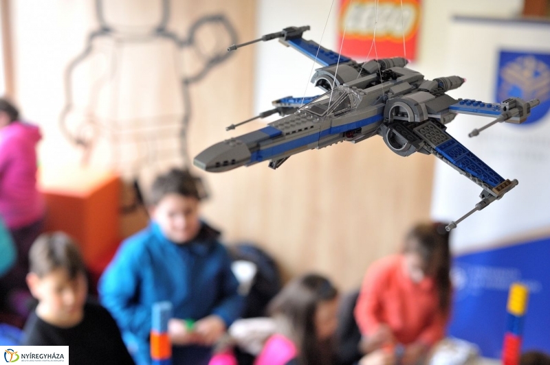 Egyetemi szintű LEGO - fotó Szarka Lajos