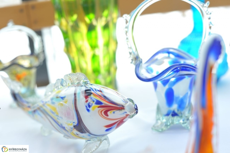 Retro kiállítás a könyvtárban - fotó Szarka Lajos