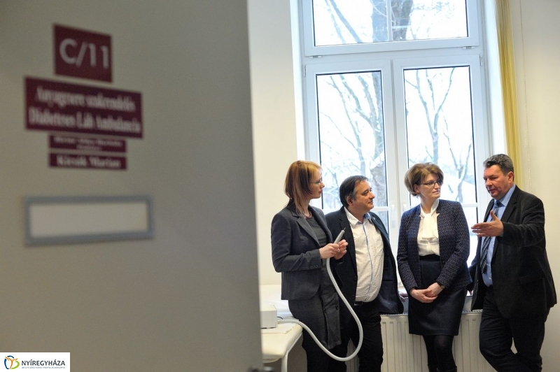 Diabétesz lábambulancia a kórházban - fotó Szarka Lajos