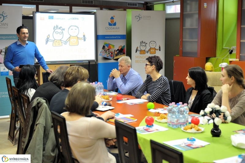 Mindenkinek becsengettek szakmai értekezlet - fotó Szarka Lajos