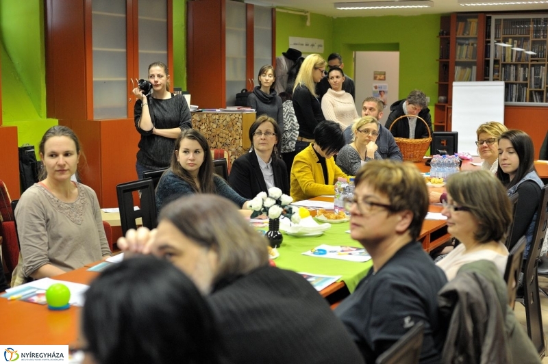 Mindenkinek becsengettek szakmai értekezlet - fotó Szarka Lajos