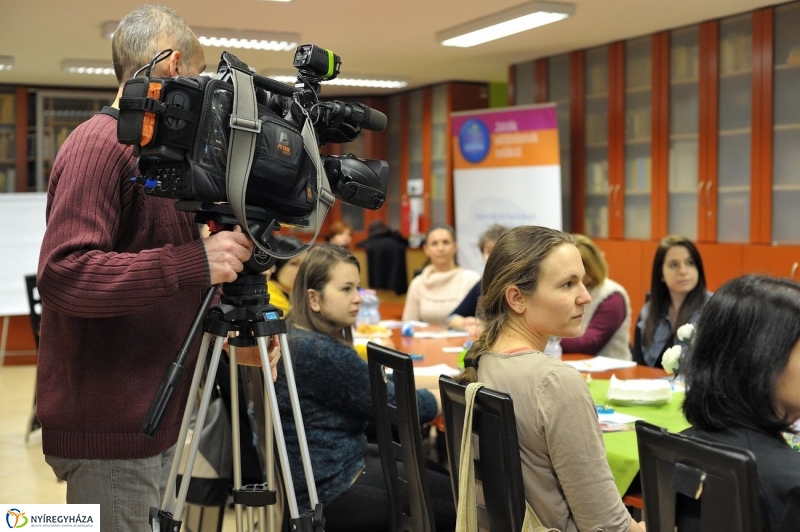 Mindenkinek becsengettek szakmai értekezlet - fotó Szarka Lajos