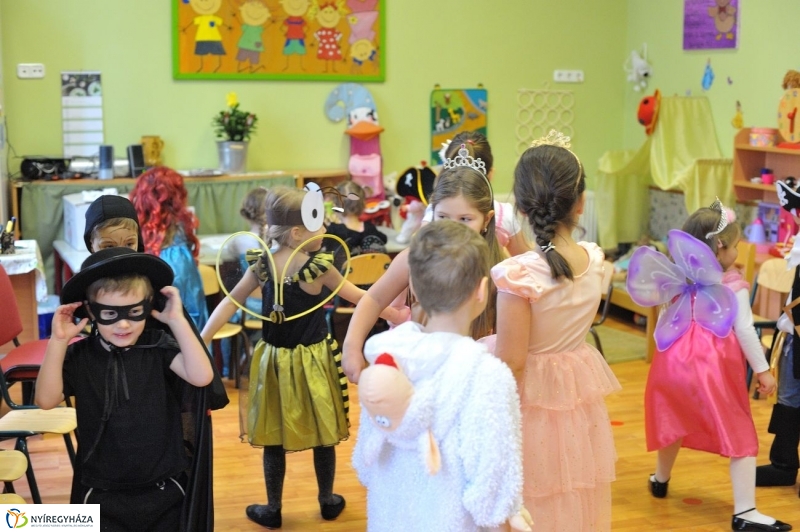 Itt a farsang - fotó Szarka Lajos