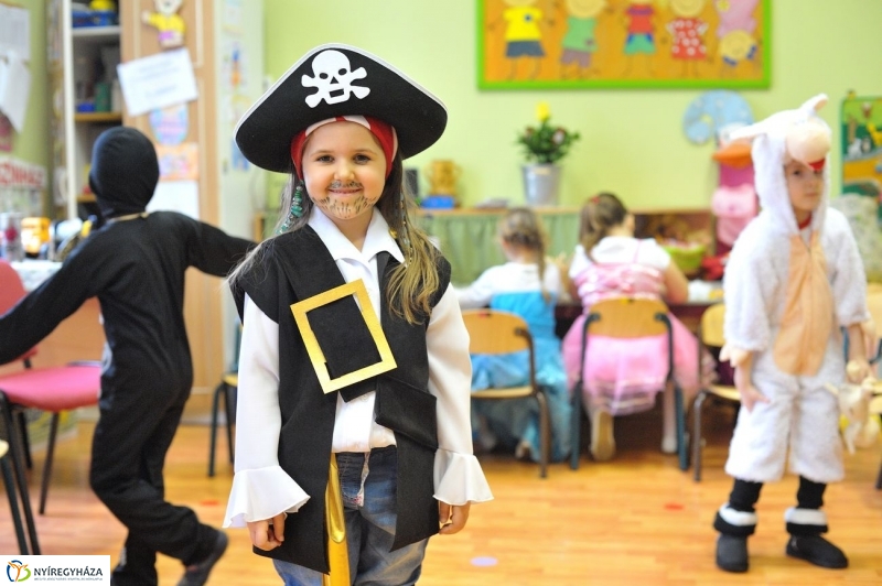 Itt a farsang - fotó Szarka Lajos