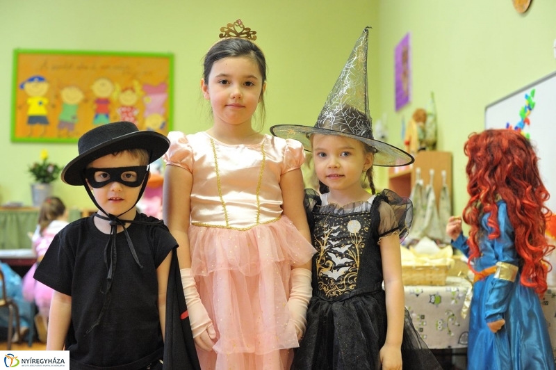 Itt a farsang - fotó Szarka Lajos