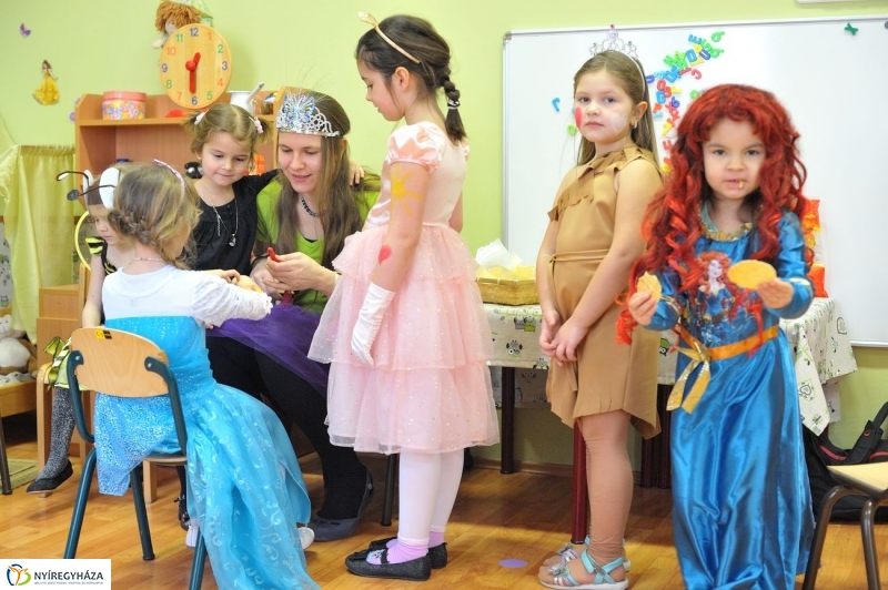 Itt a farsang - fotó Szarka Lajos