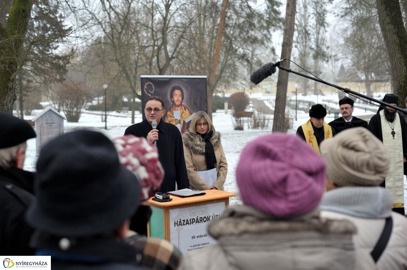 Házaspárok útja Sóstón - fotó Szarka Lajos