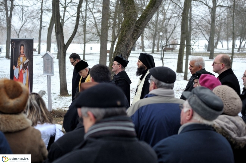 Házaspárok útja Sóstón - fotó Szarka Lajos