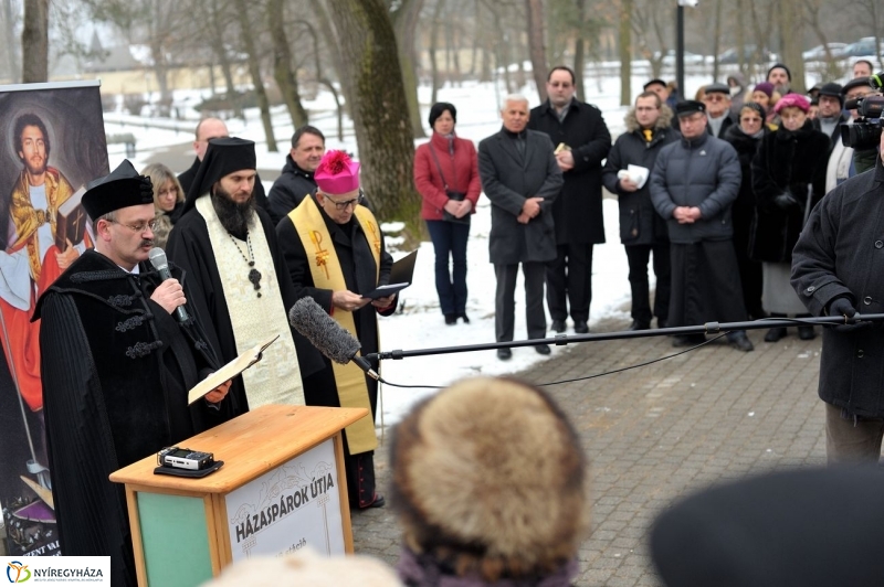 Házaspárok útja Sóstón - fotó Szarka Lajos